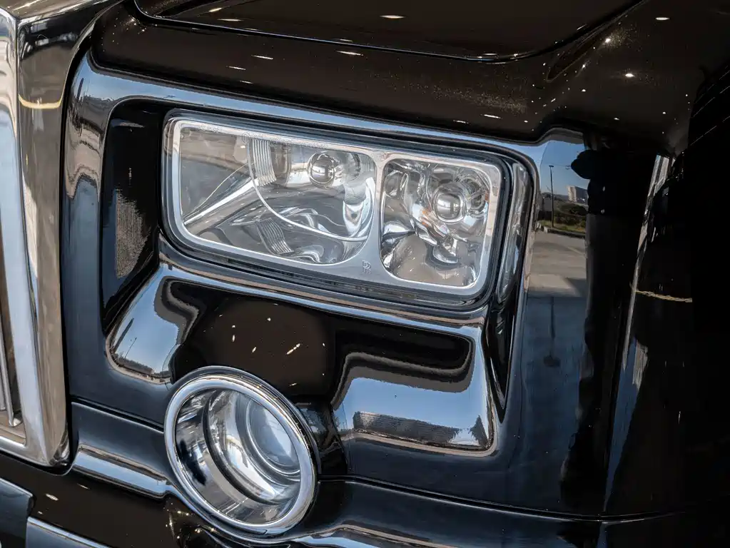 Rolls-Royce Phantom — миниатюра 3