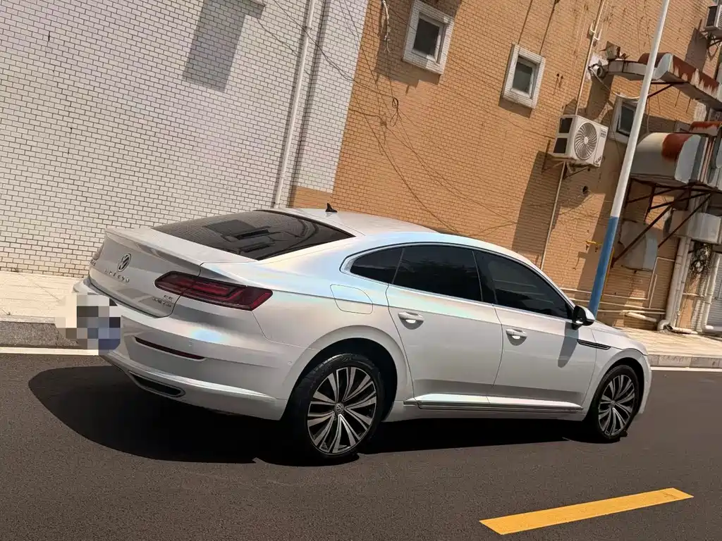 Volkswagen CC — миниатюра 3