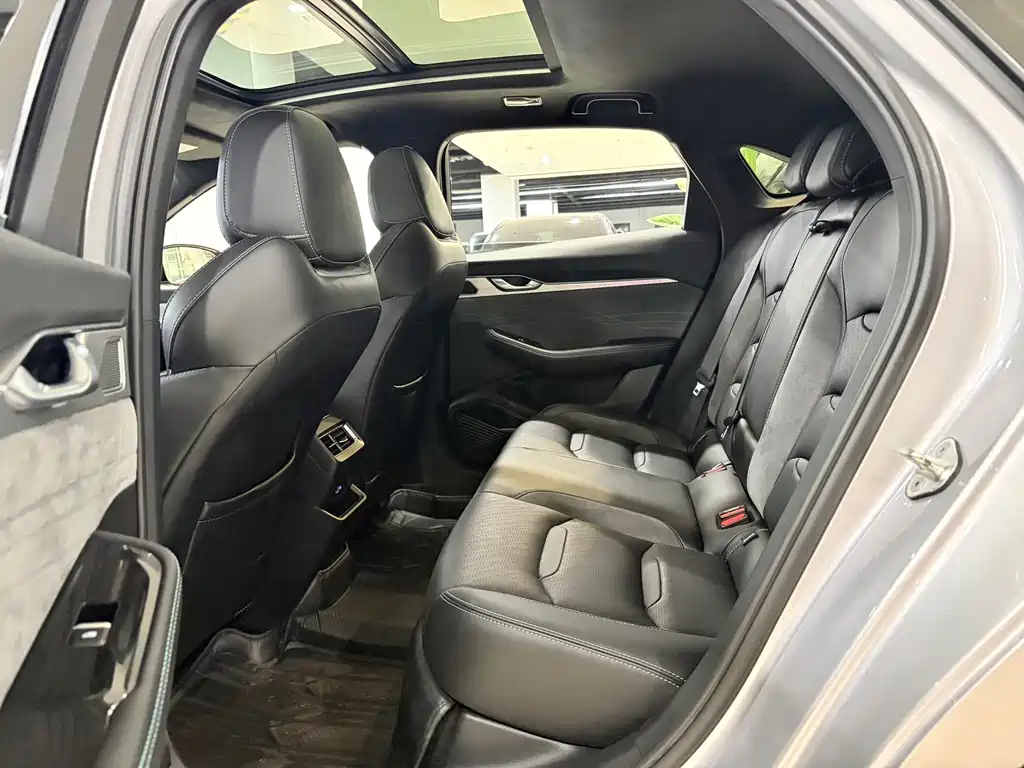 Geely Xingrui — миниатюра 8