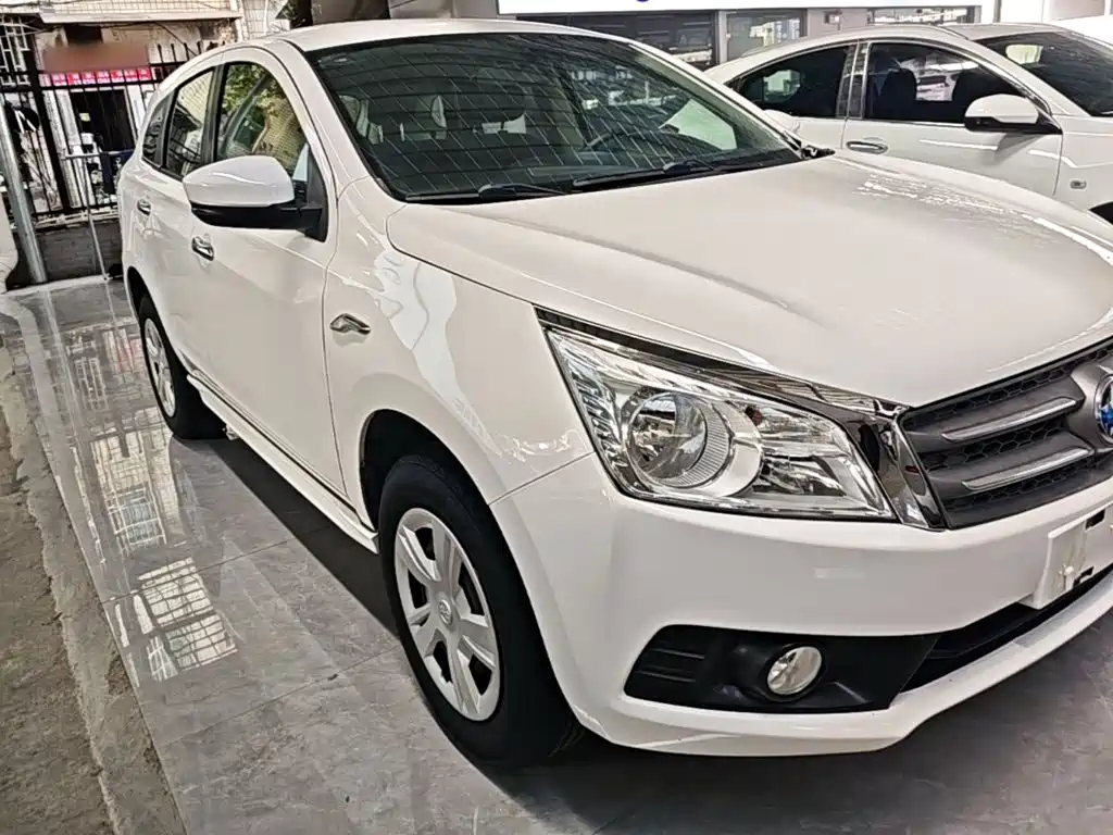 Venucia T70 — миниатюра 4