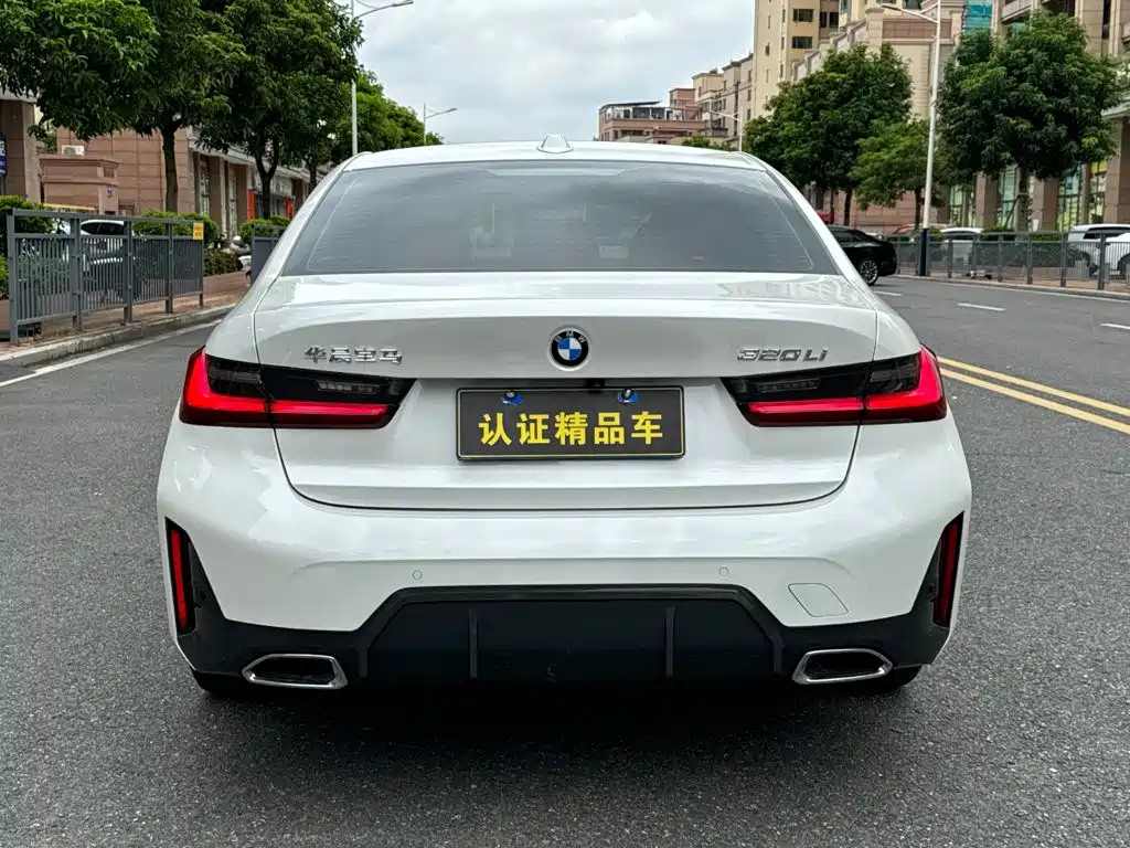 BMW 3 Series — миниатюра 13