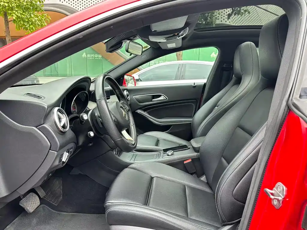 Mercedes-Benz CLA (Import) — миниатюра 6
