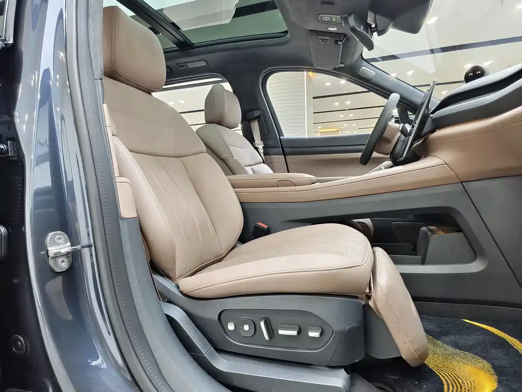 NIO ES8 2023 75kWh Executive