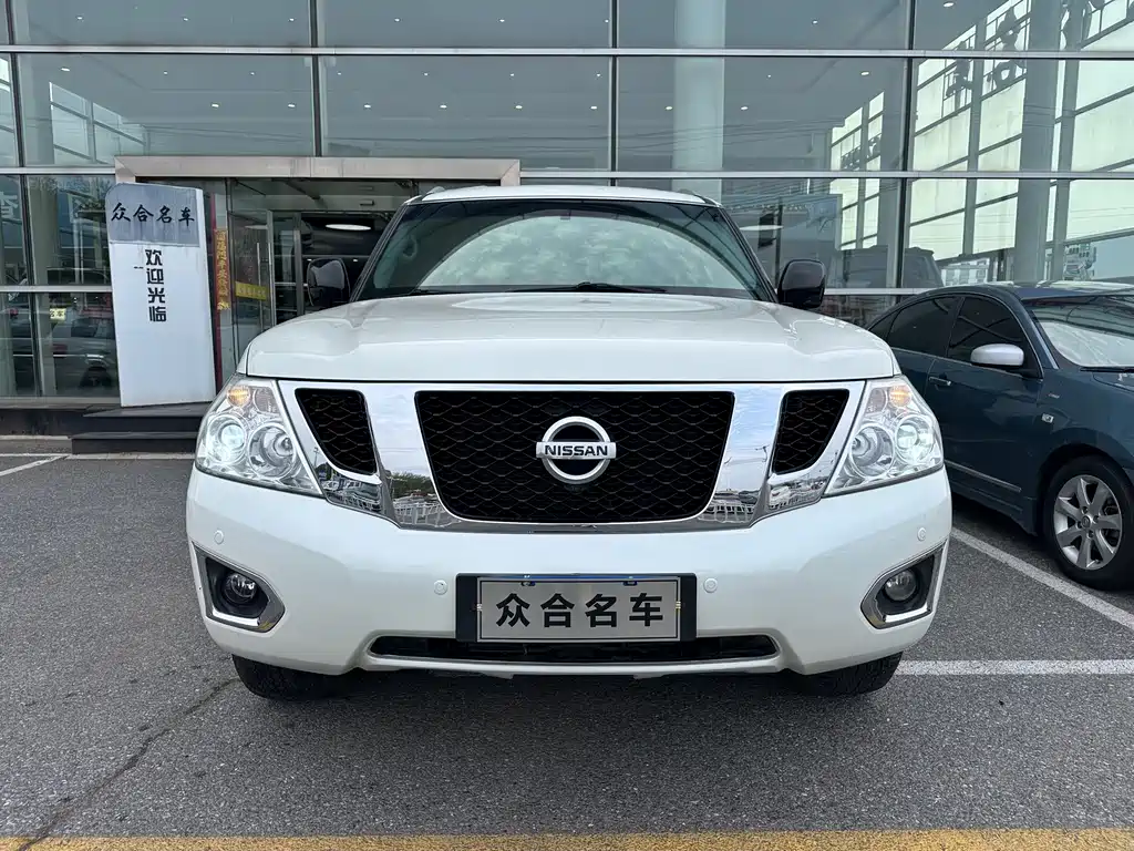 Nissan Patrol — миниатюра 2