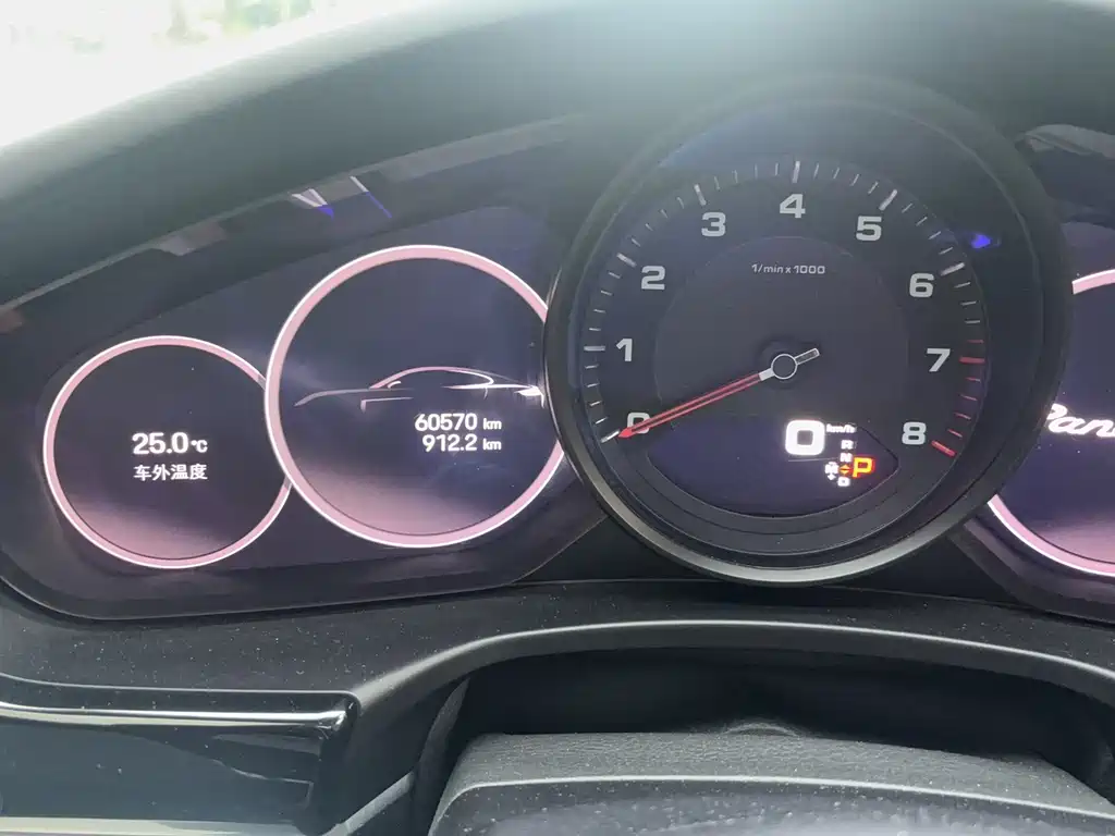 Porsche Panamera — миниатюра 6