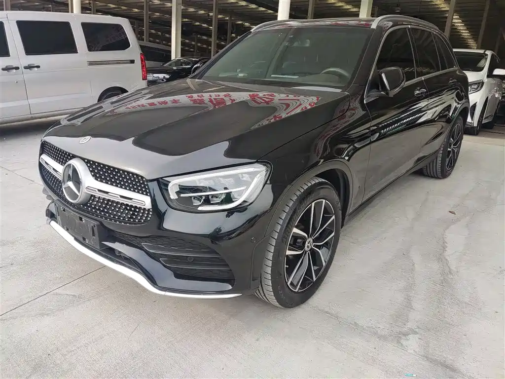 Mercedes-Benz GLC 2023