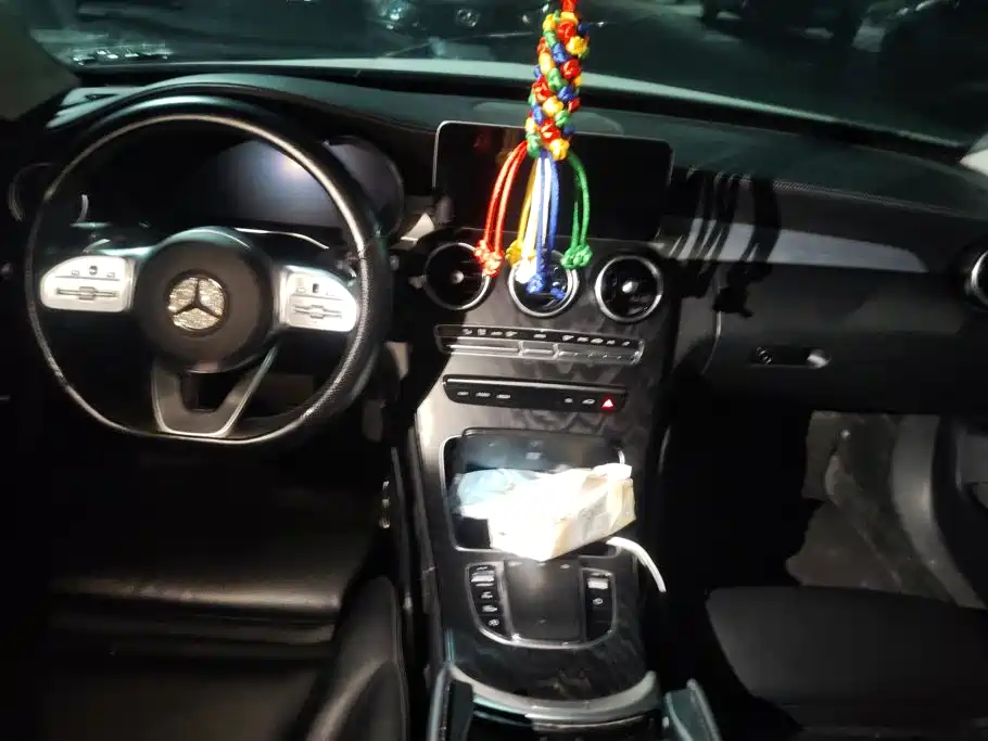 Mercedes-Benz C-Class — миниатюра 12