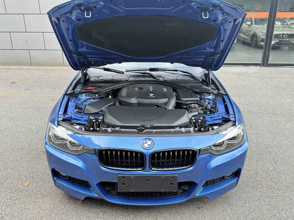 BMW 3 Series — миниатюра 3