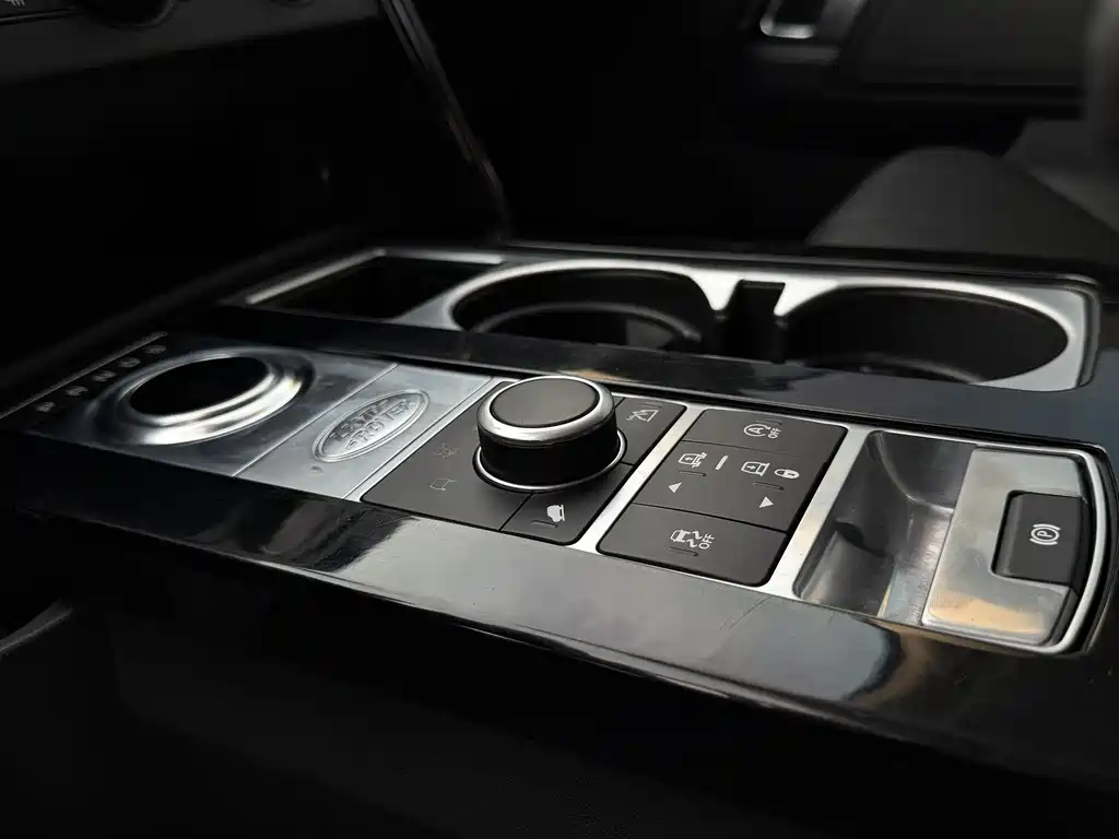 Land Rover Discovery — миниатюра 13