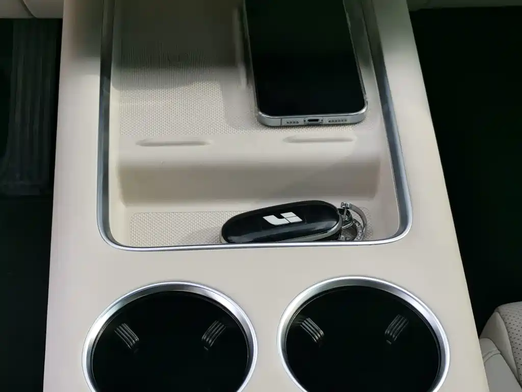 Li Auto Li L9 — миниатюра 11