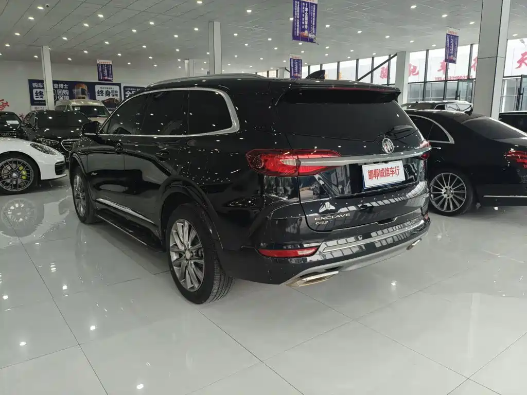 Buick Enclave — миниатюра 6