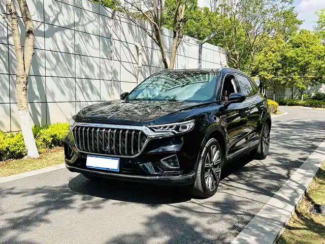 Hongqi HS5