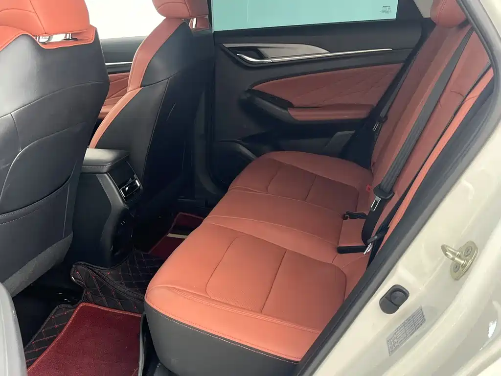 Changan Eado — миниатюра 6