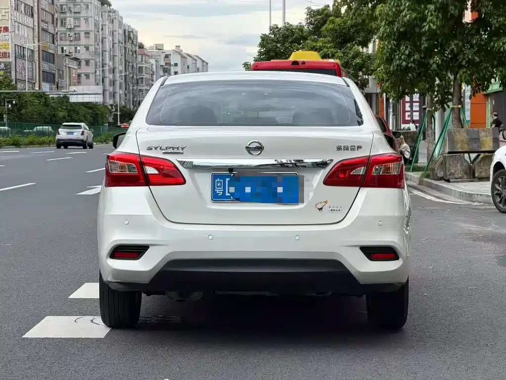 Nissan Sylphy 2022 1.6XE CVT Comfort