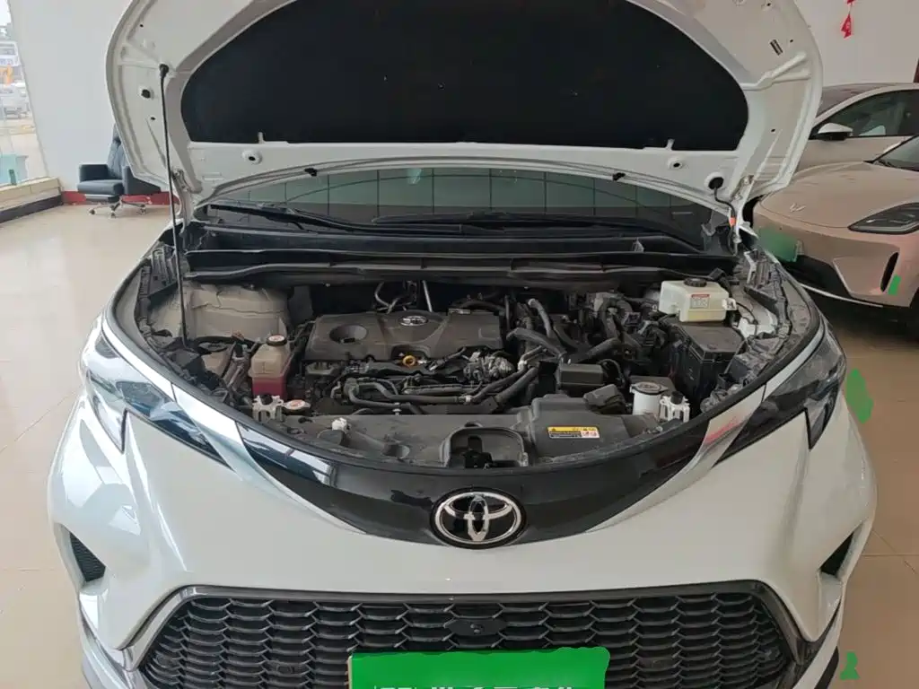 Toyota Granvia — миниатюра 20