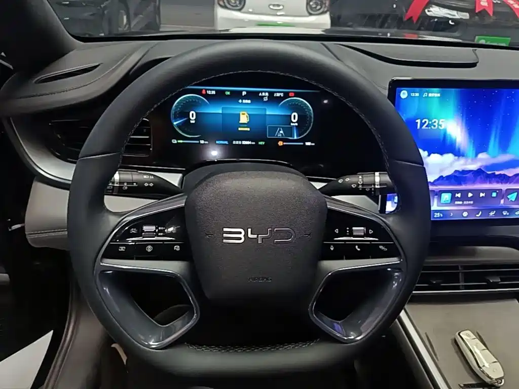 BYD Seal — миниатюра 11