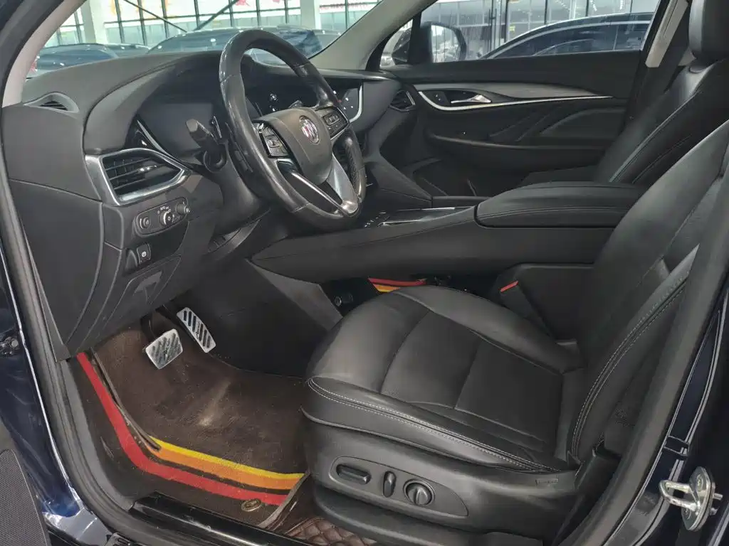 Buick Enclave — миниатюра 8