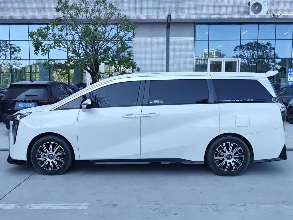 GAC Motor Trumpchi Xiangwang M8 — миниатюра 3
