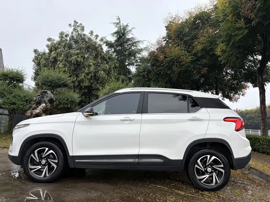 Baojun 510 — миниатюра 2
