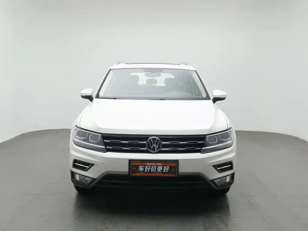 Volkswagen Tiguan L — миниатюра 3