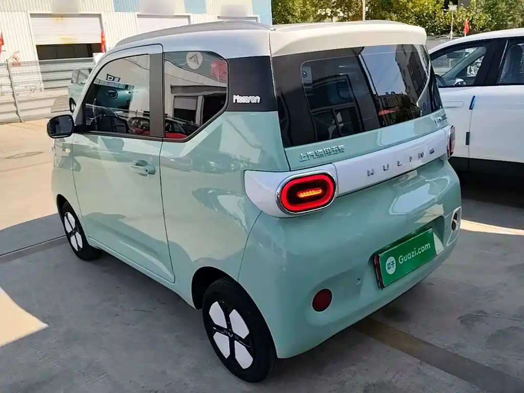 Wuling Hongguang Mini EV 2024 — фото 4