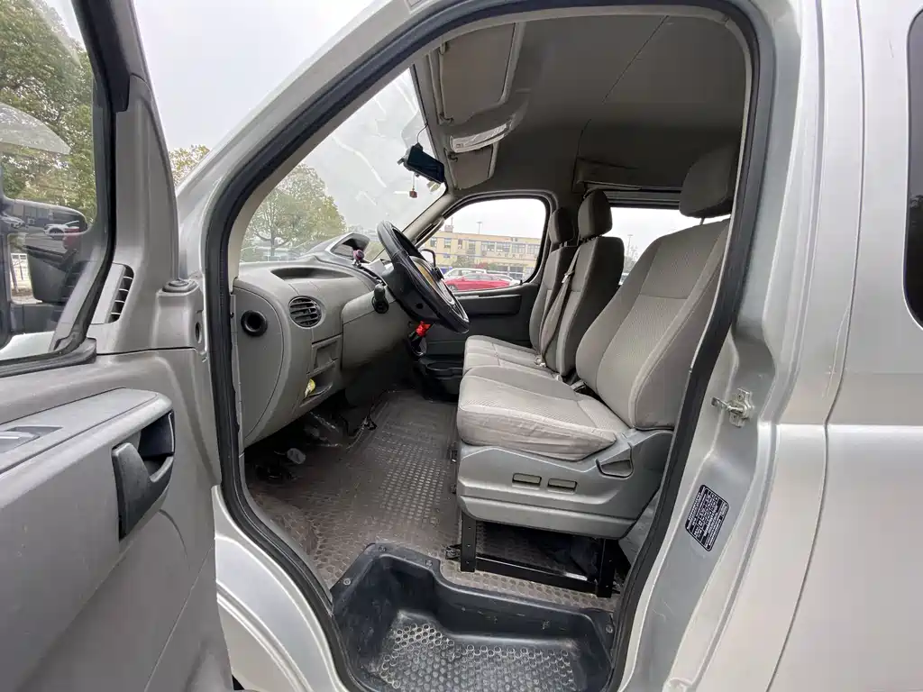 SAIC MAXUS XINTU V80