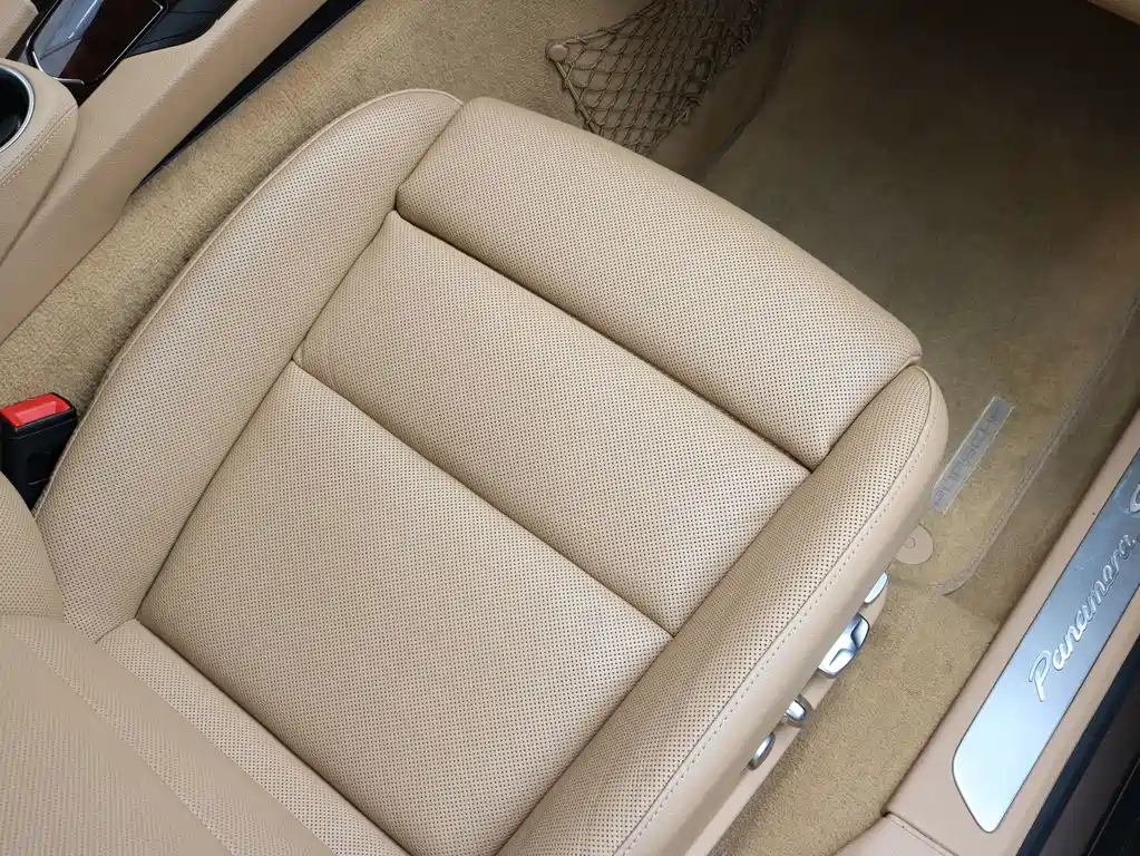 Porsche Panamera — миниатюра 12