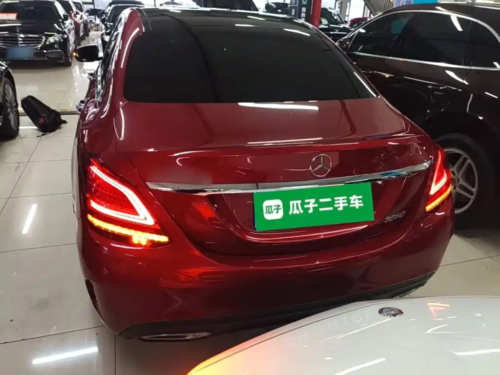 Mercedes-Benz C-Class — миниатюра 6