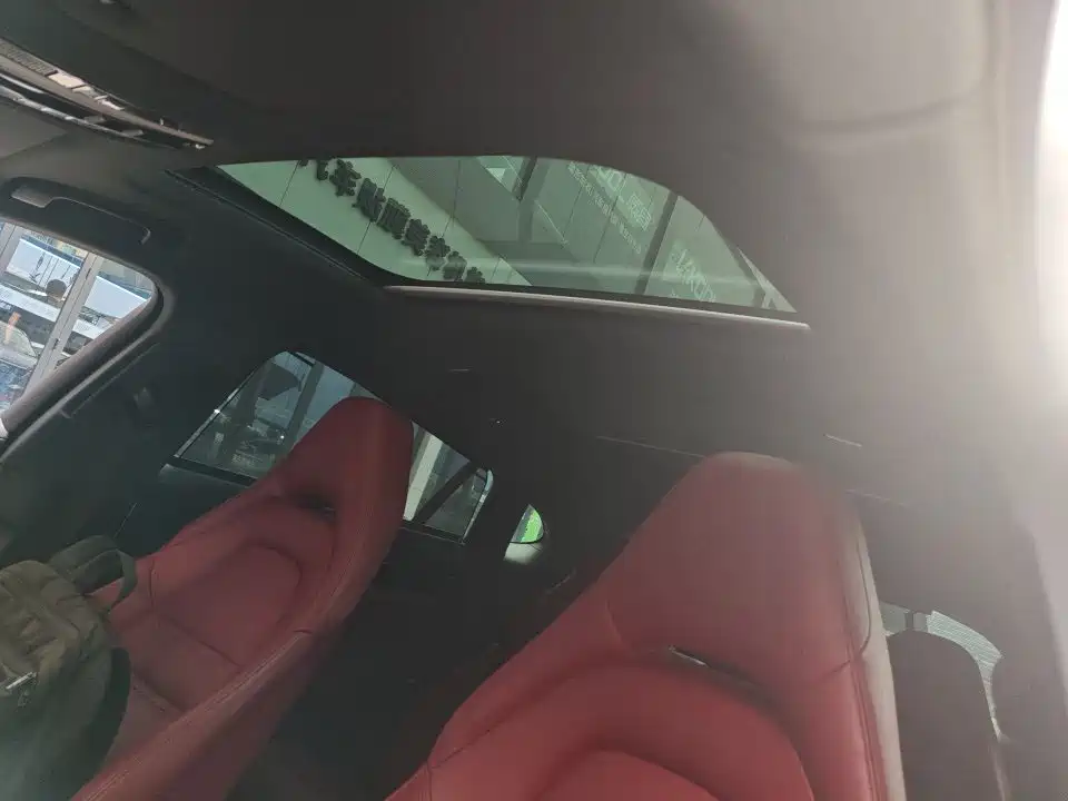 Porsche Panamera — миниатюра 6