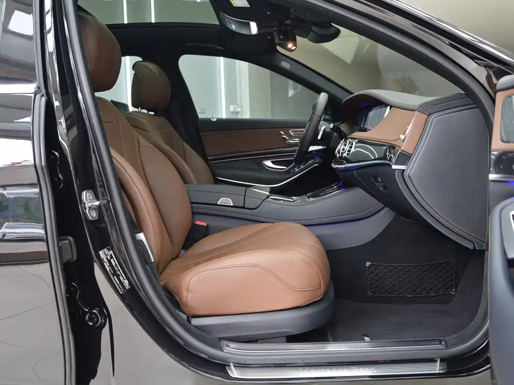 Mercedes-Benz S-Class — миниатюра 7