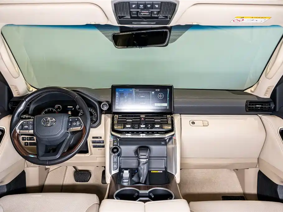 Toyota Land Cruiser LC300 2022 3.5T
