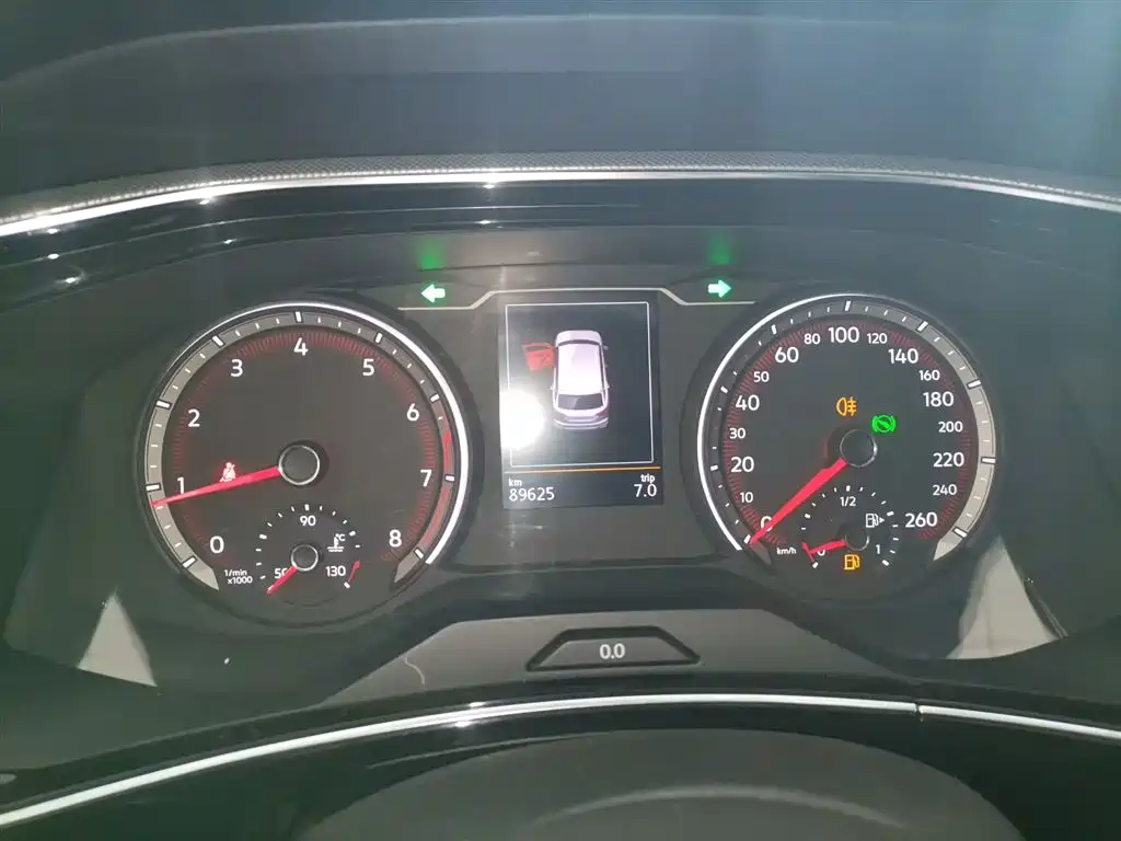 Volkswagen Tayron 2019 330TSI Luxury VI