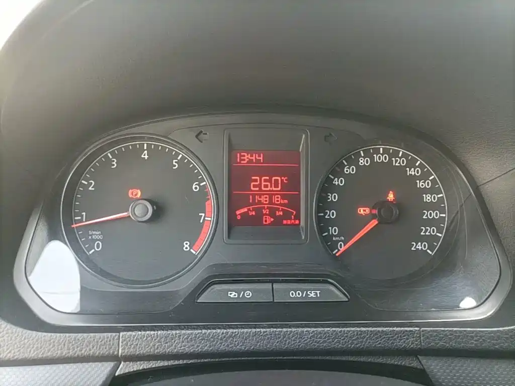 Volkswagen Jetta — миниатюра 12