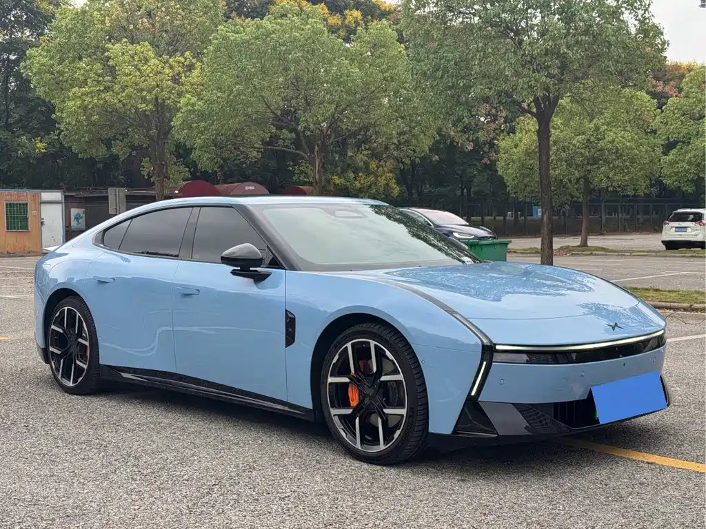 XPeng P7 — миниатюра 3