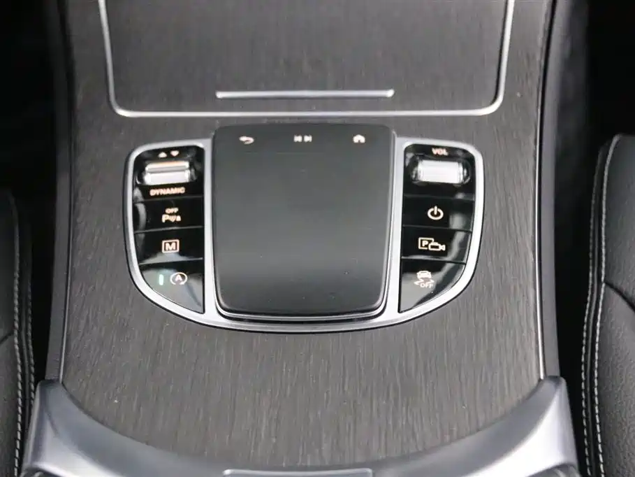 Mercedes-Benz GLC 2022 GLC 300 4MATIC SUV