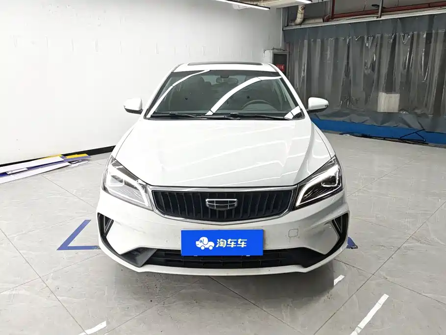 Geely Emgrand — миниатюра 2