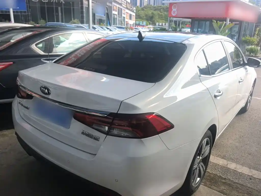 Kia K4 — миниатюра 7