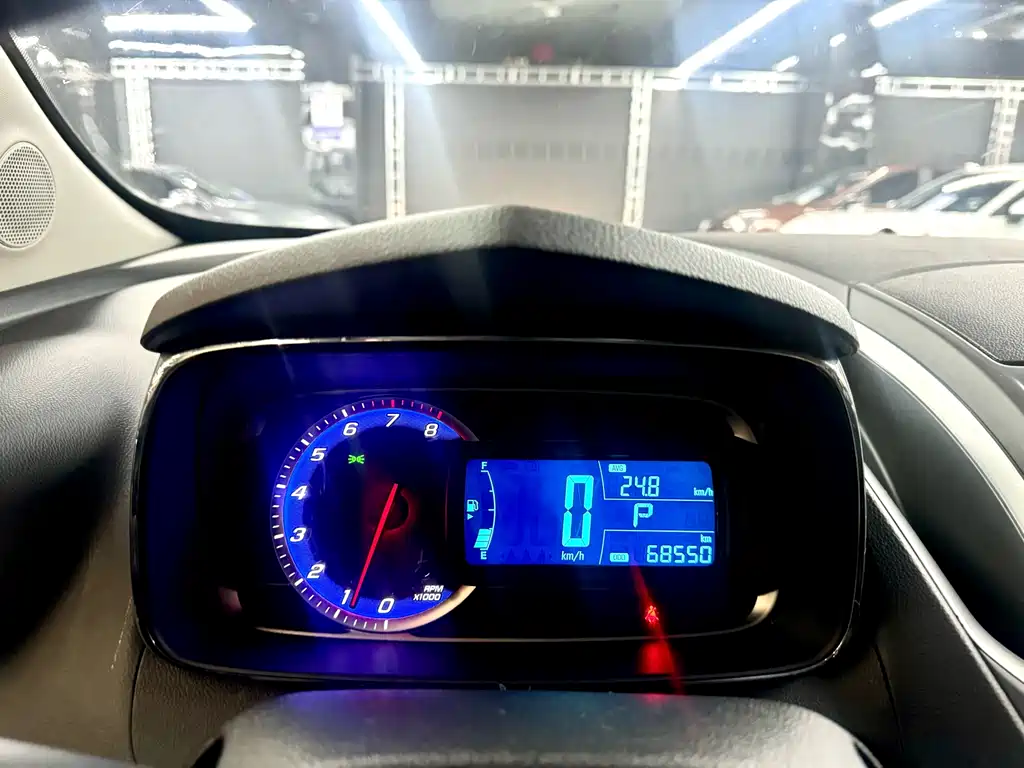 Chevrolet Trax 1.4T Auto 2WD Luxury Type, фото 16