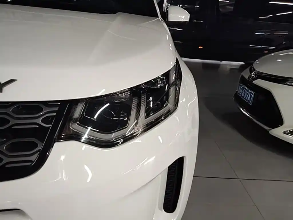 Land Rover Discovery Sport — миниатюра 24