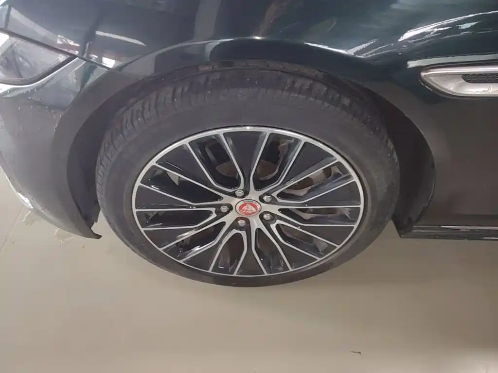 Jaguar XEL — миниатюра 23