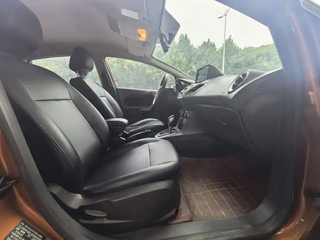 Ford Fiesta — миниатюра 3