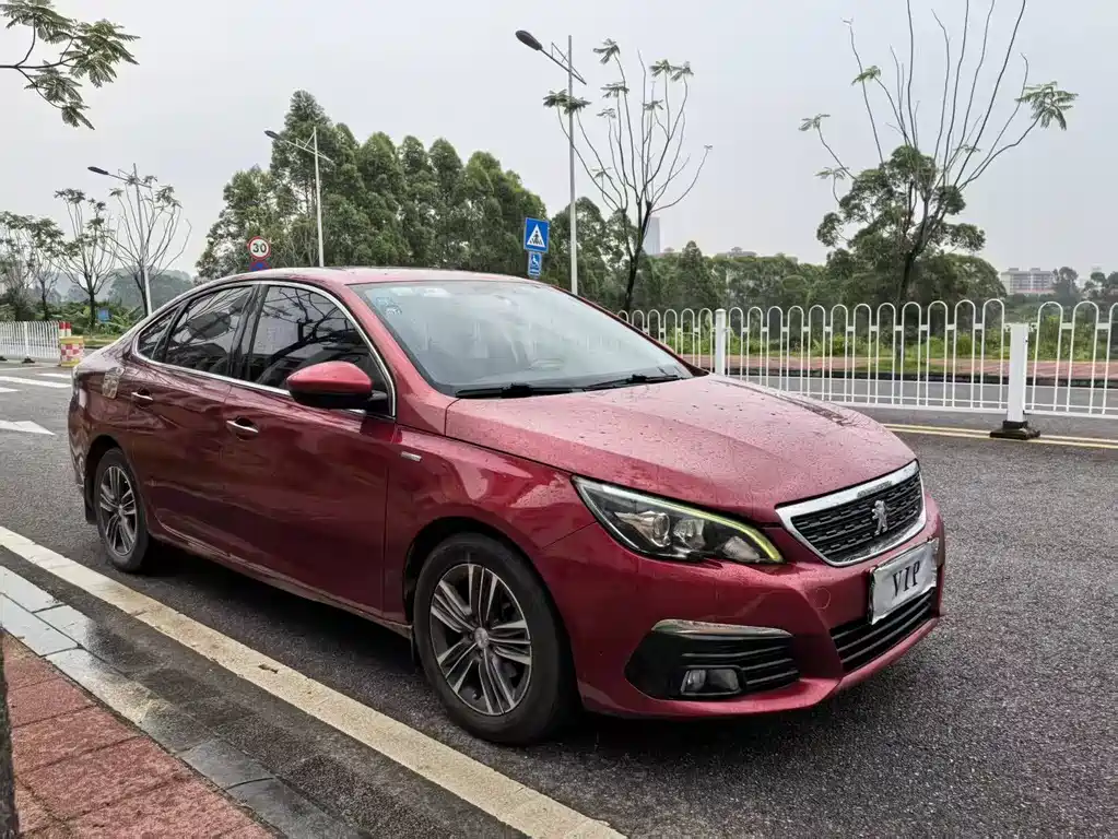 Peugeot 308 2016 230THP AT Luxury