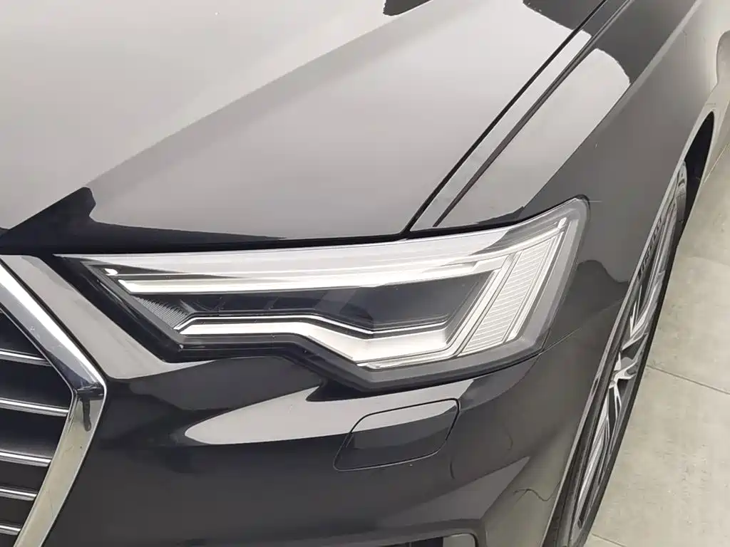 Audi A6L — миниатюра 7