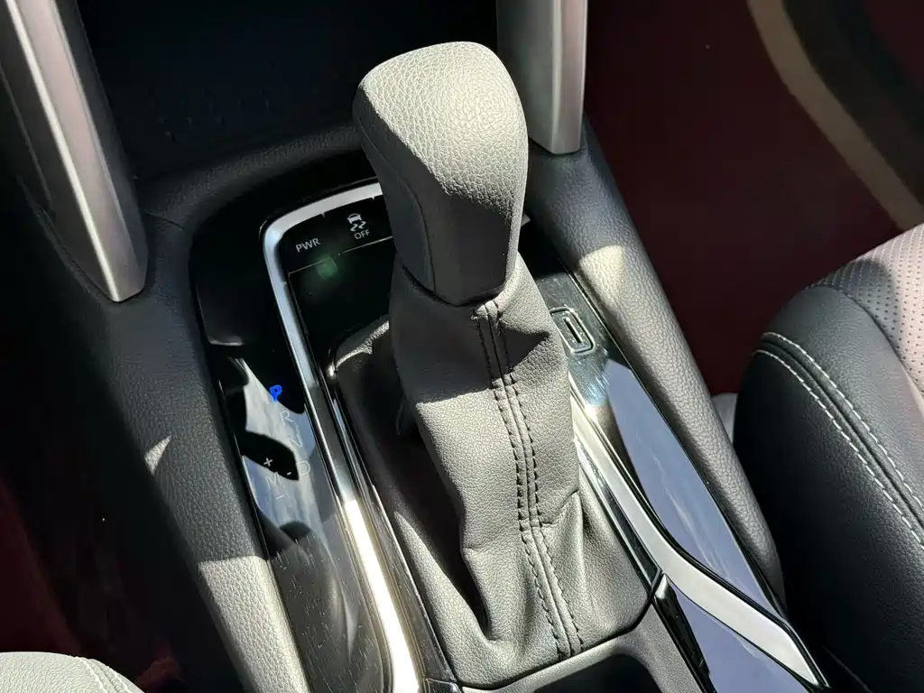 Toyota Frontlander — миниатюра 16
