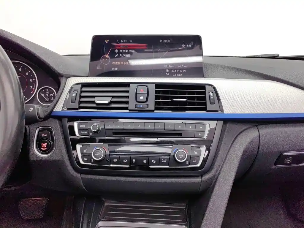 BMW 4 Series — миниатюра 12