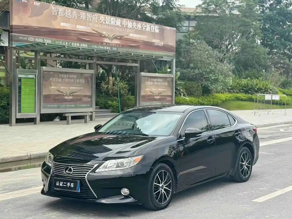 Lexus ES 2014