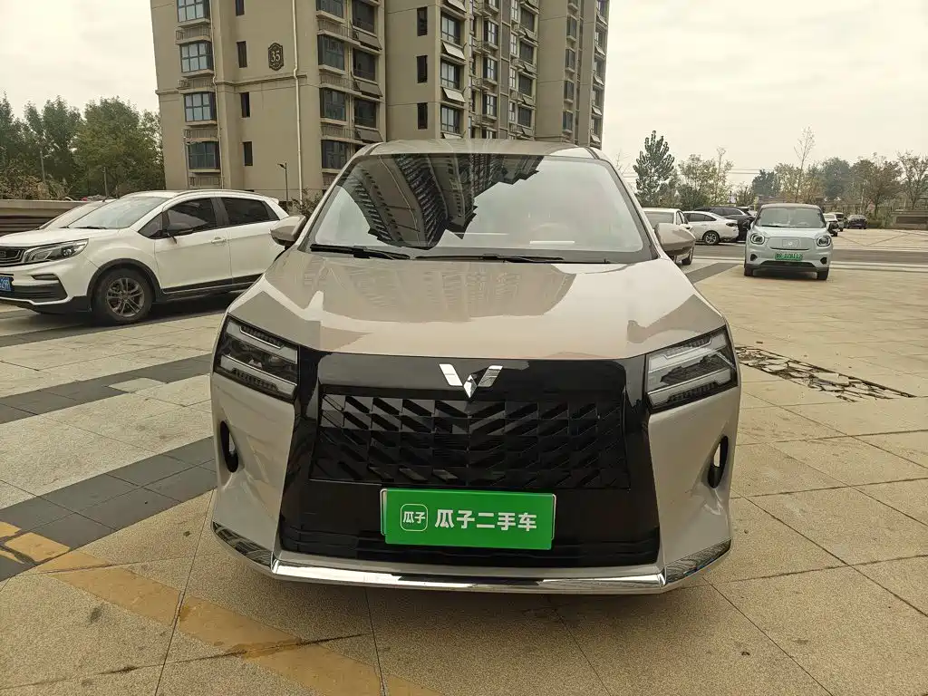 Wuling Xingguang 730 New Energy — миниатюра 3