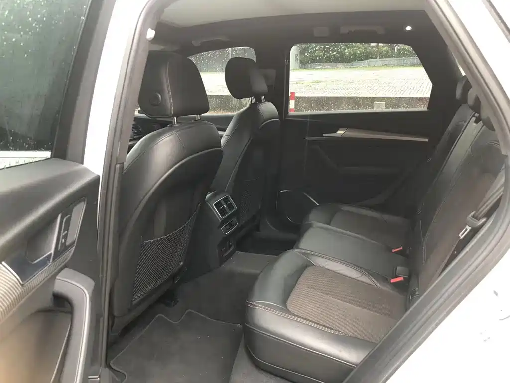 Audi Q5L 2018 45 TFSI Premium Fashion V