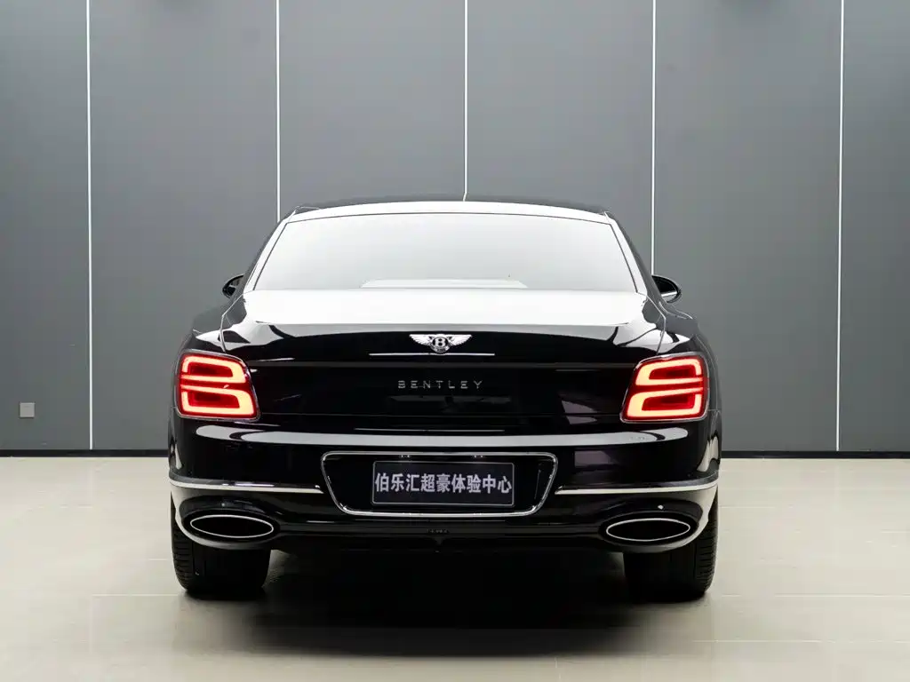 Bentley Flying Spur — миниатюра 8