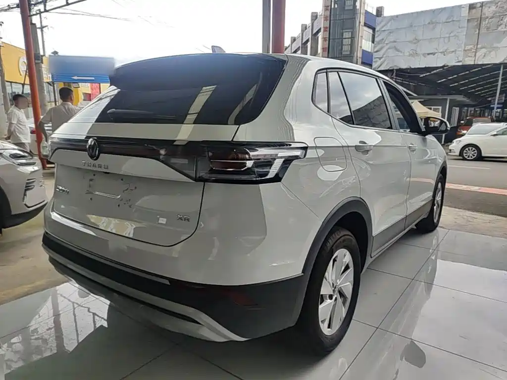Volkswagen Tharu